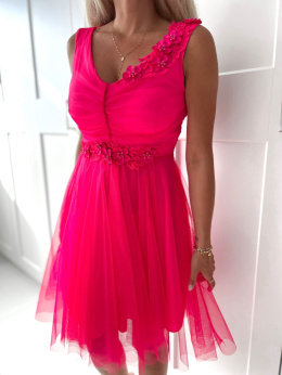 Włoska różowa sukienka